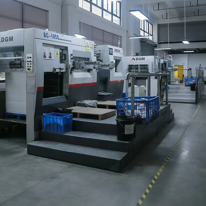 Die cutting equipment workshop